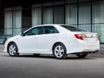 Toyota Camry Hybrid SE 2014 года